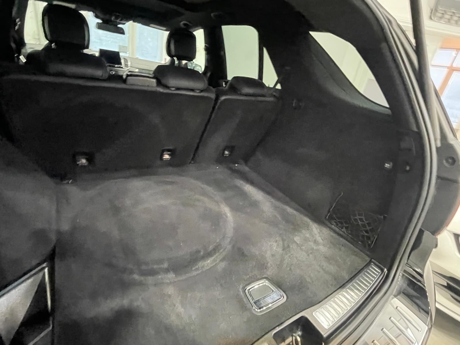 Mercedes-Benz GLE-Class 2017 - Image 14