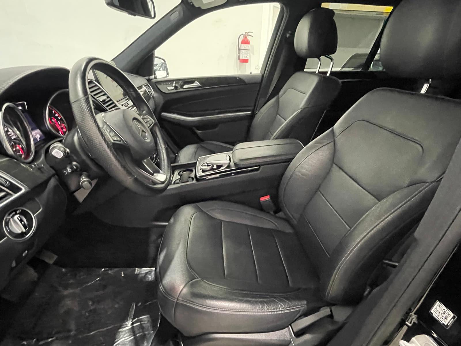 Mercedes-Benz GLE-Class 2017 - Image 27