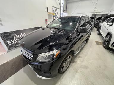 Mercedes-Benz GLE-Class 2017 - Thumbnail 36