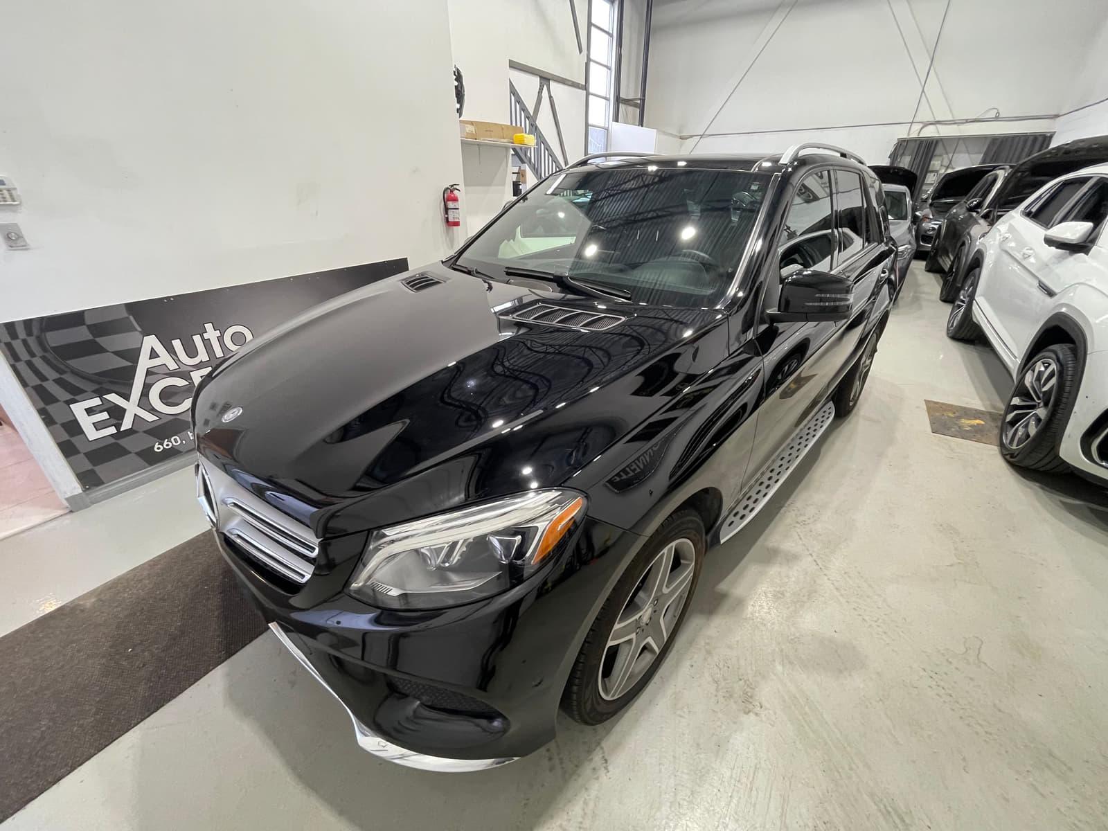 Mercedes-Benz GLE-Class 2017 - Image 36