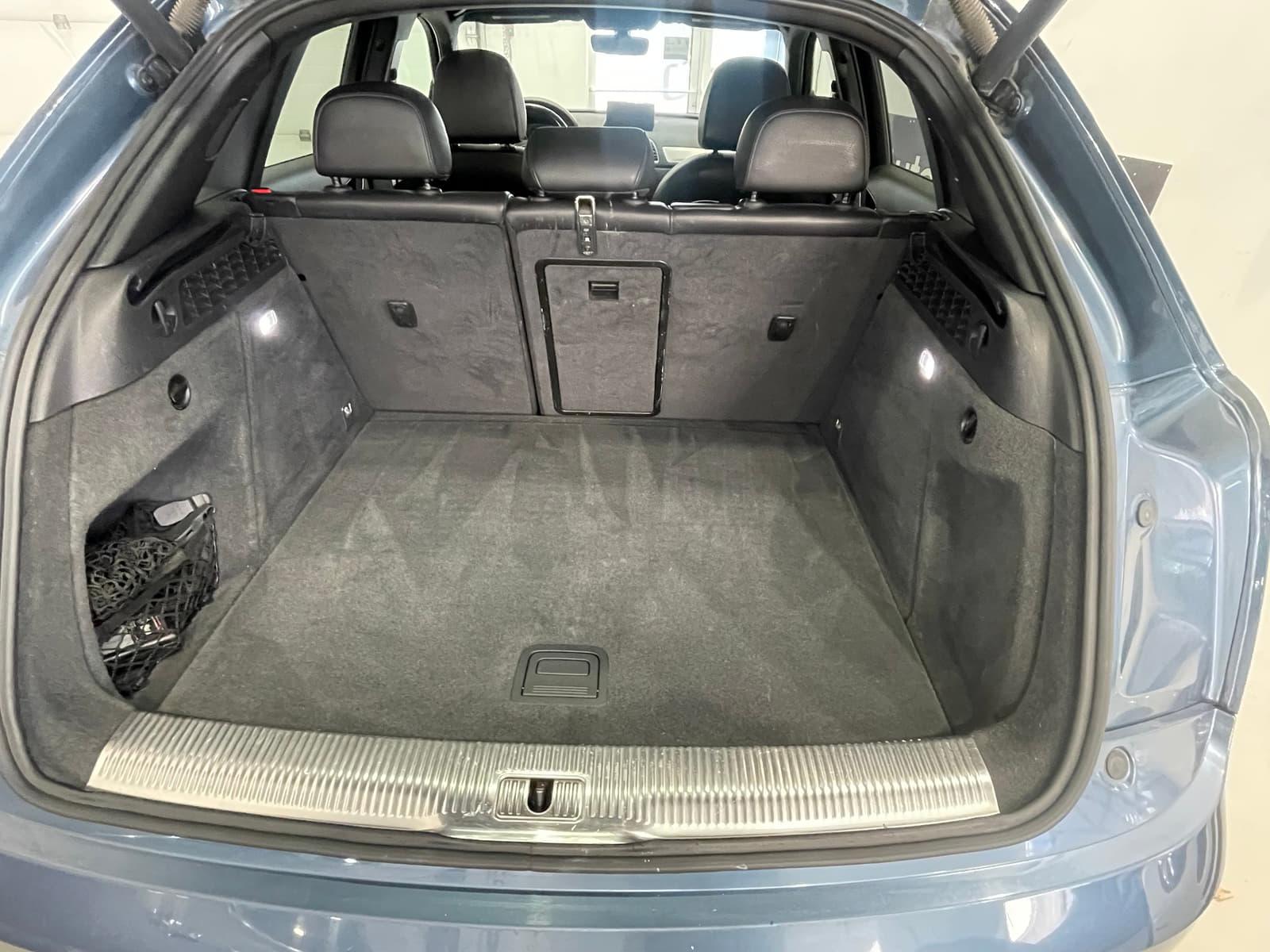 Audi Q3 2016 - Image 14