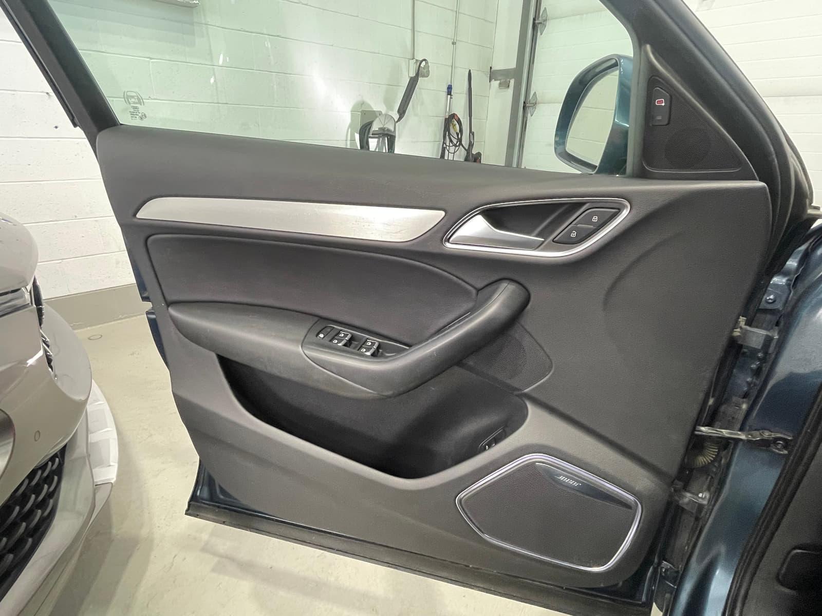 Audi Q3 2016 - Image 25