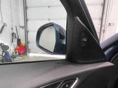 Audi Q3 2016 - Thumbnail 26