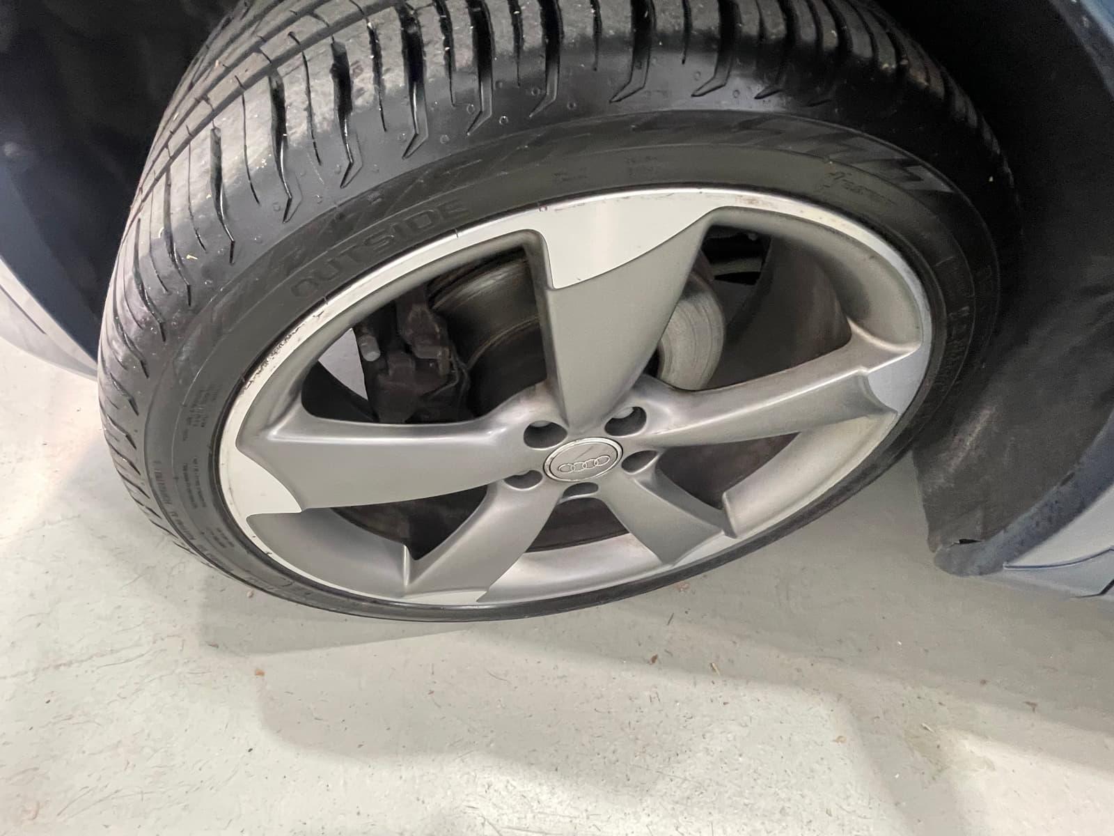 Audi Q3 2016 - Image 31