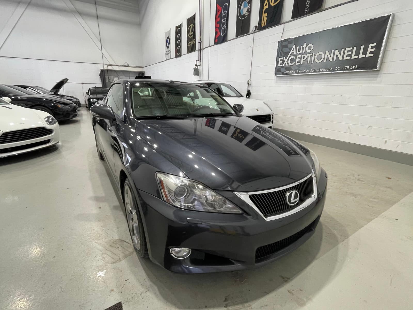 Lexus IS 250C 2010 - Image 4