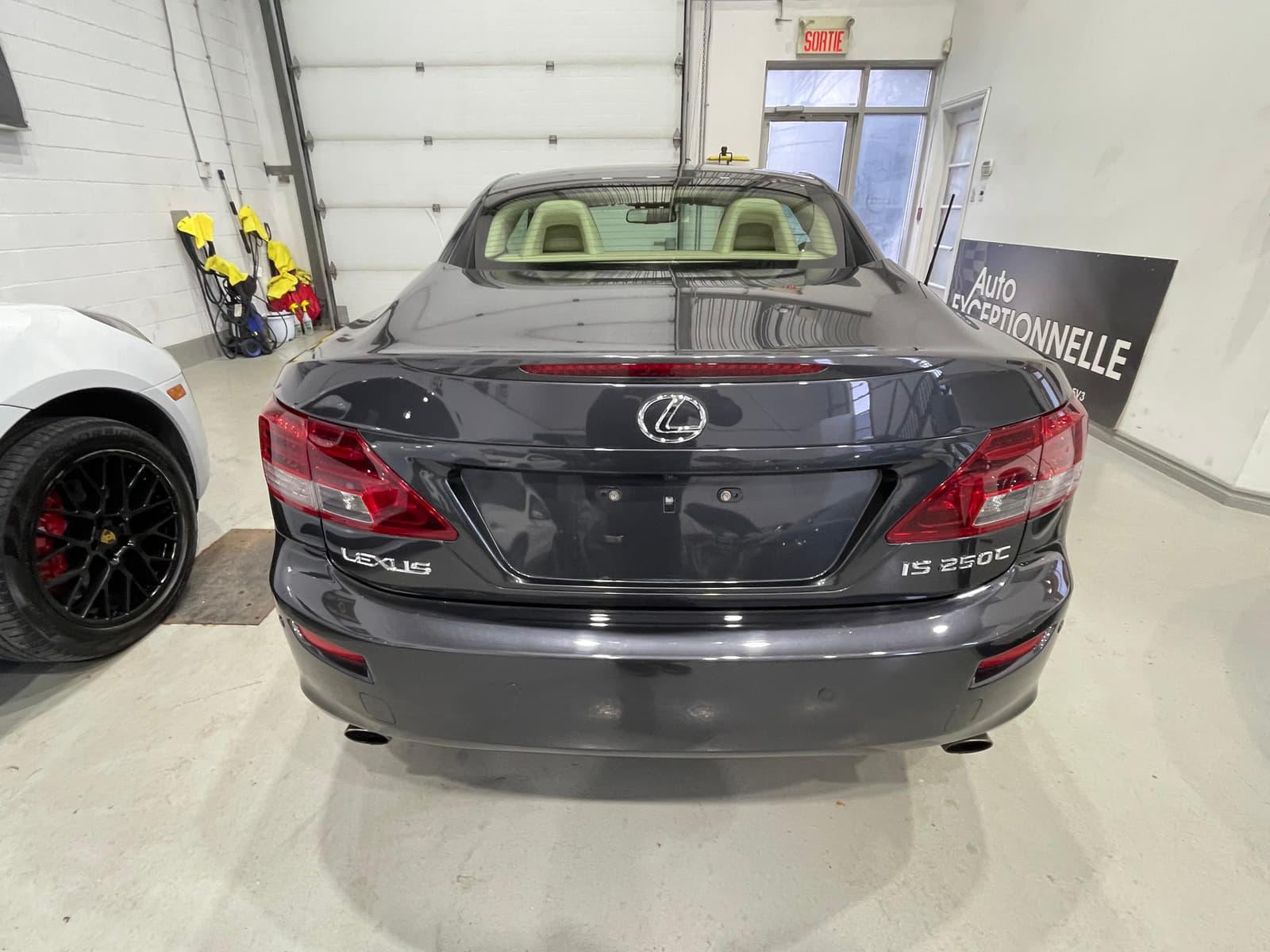 Lexus IS 250C 2010 - Image 16