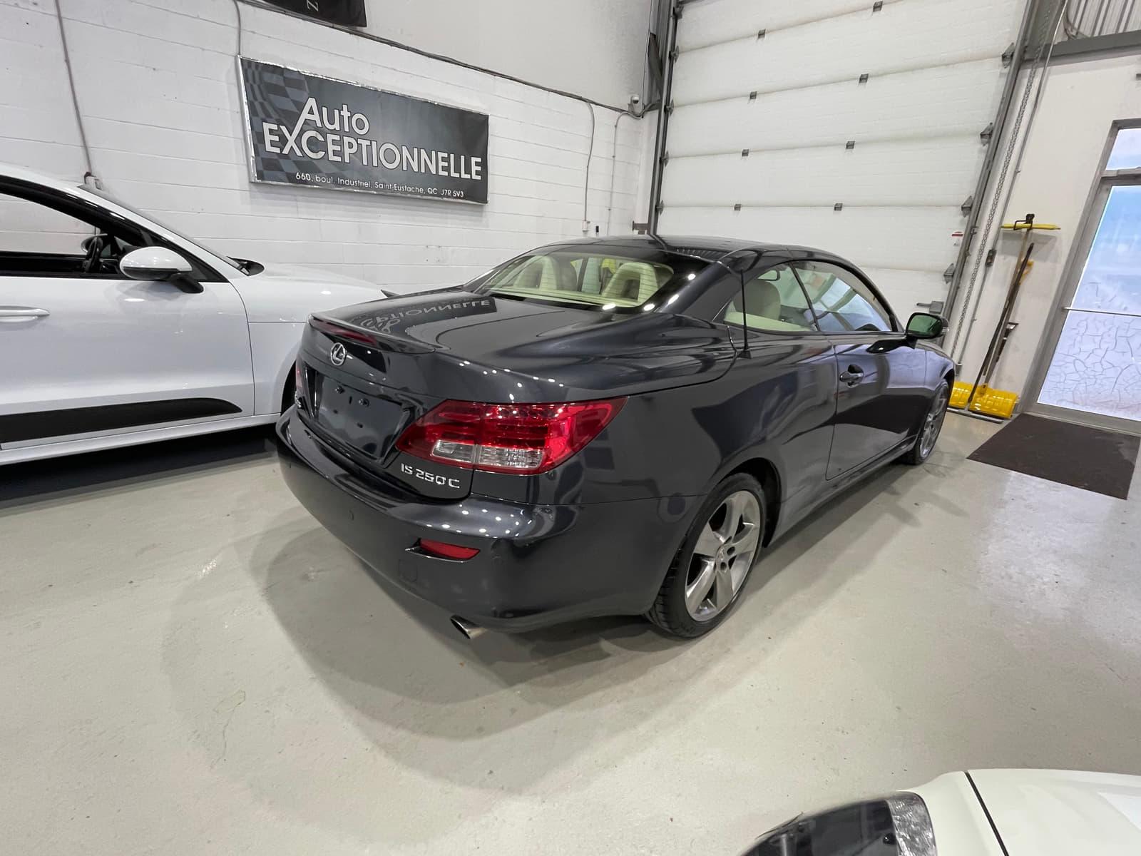 Lexus IS 250C 2010 - Image 19