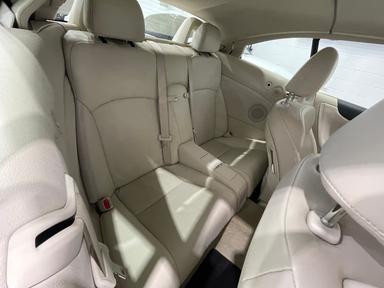 Lexus IS 250C 2010 - Thumbnail 25