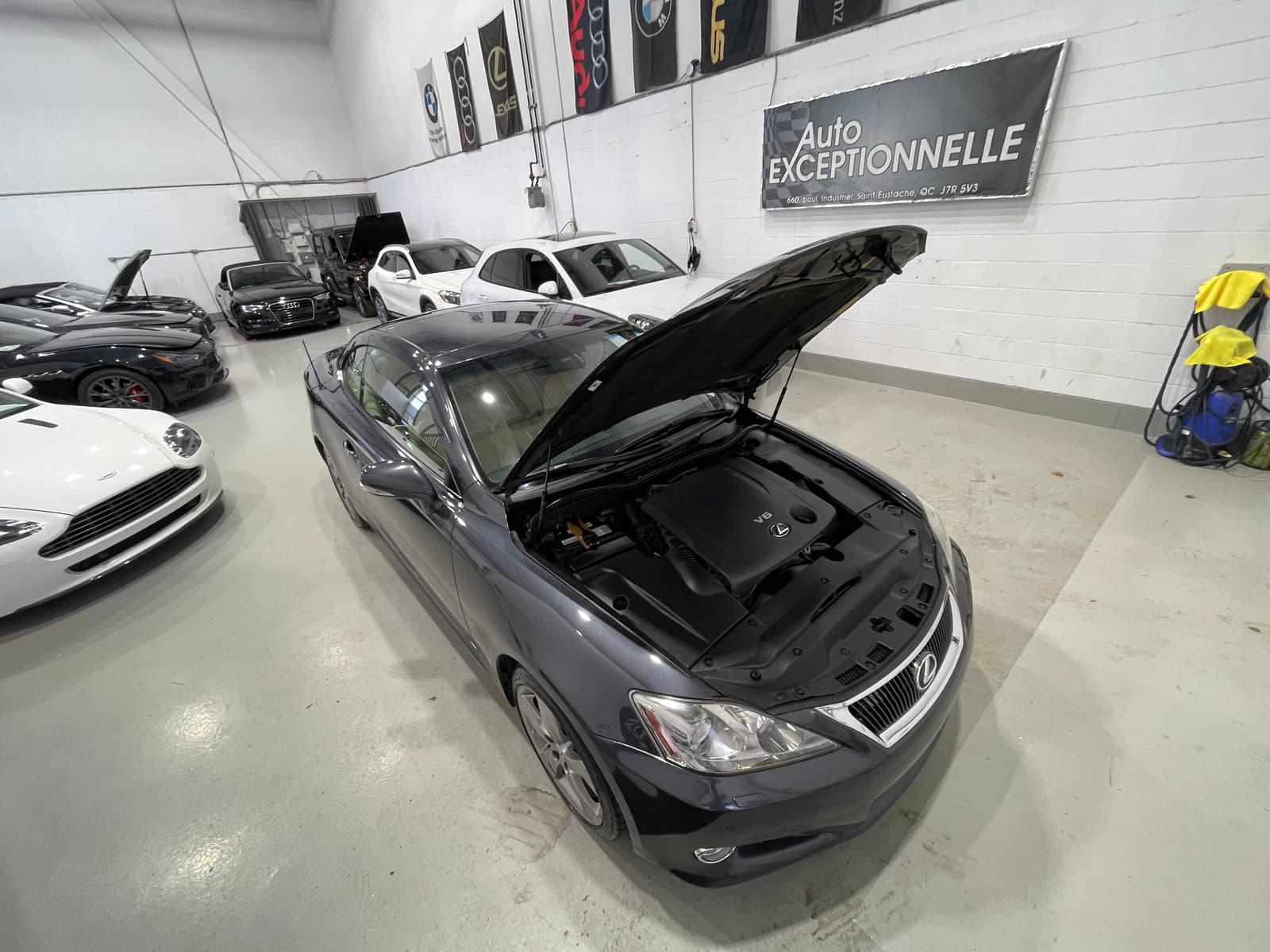 Lexus IS 250C 2010 - Image 30