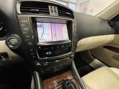 Lexus IS 250C 2010 - Thumbnail 34
