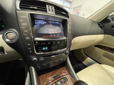 Lexus IS 250C 2010 - Thumbnail 36