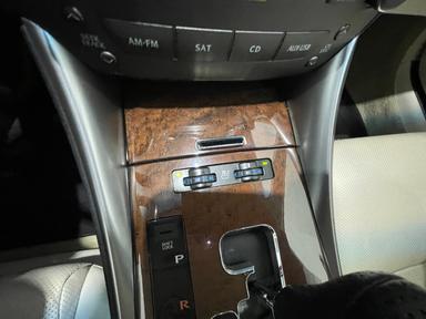 Lexus IS 250C 2010 - Thumbnail 37