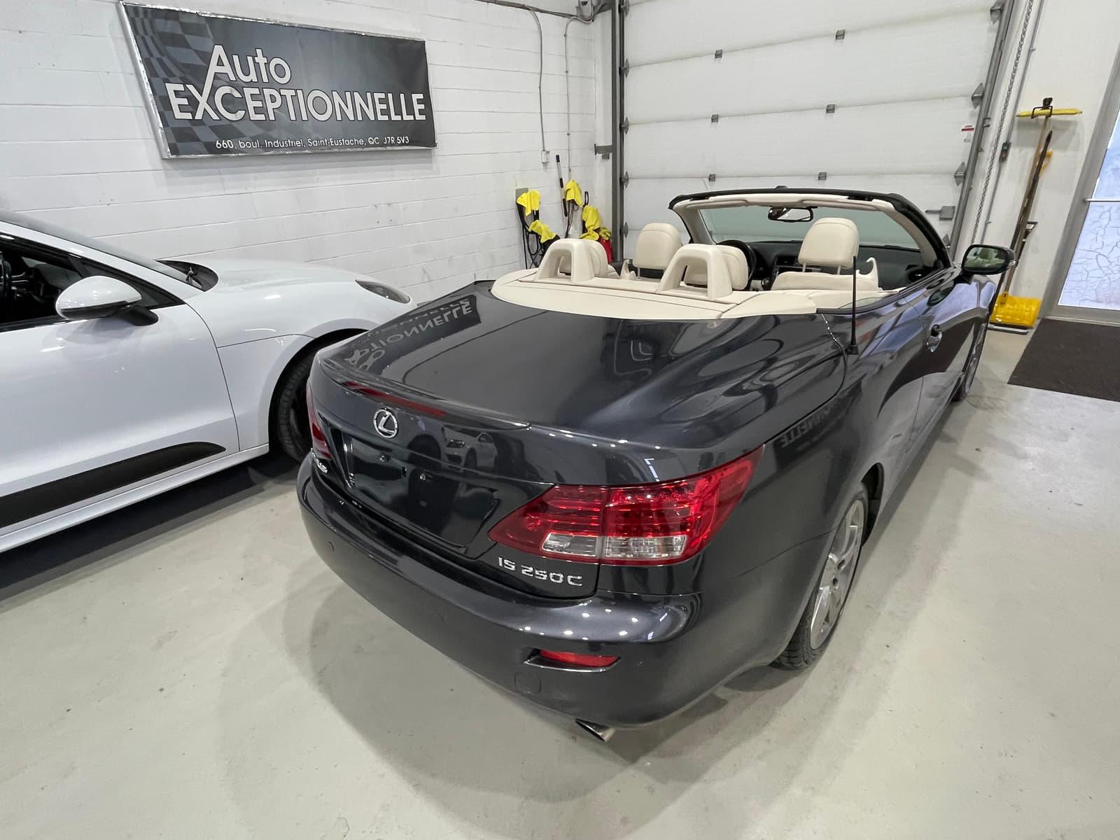 Lexus IS 250C 2010 - Image 45