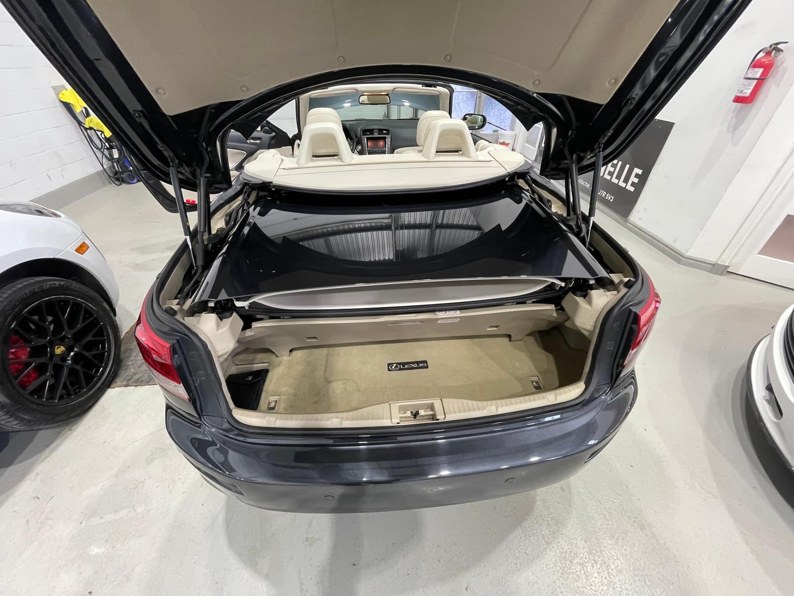 Lexus IS 250C 2010 - Image 53