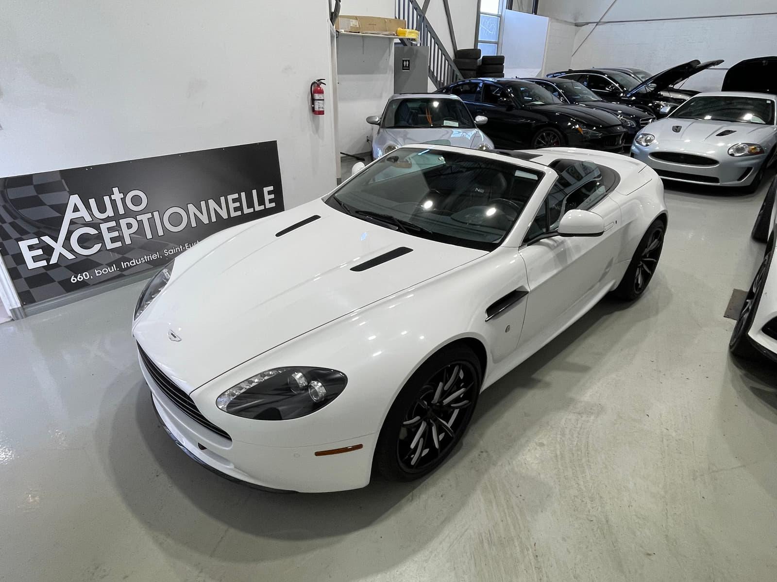 Aston Martin V8 Vantage 2011 - Image 5