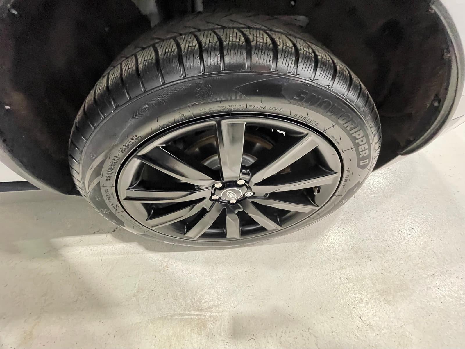 Land Rover Range Rover Velar 2019 - Image 24