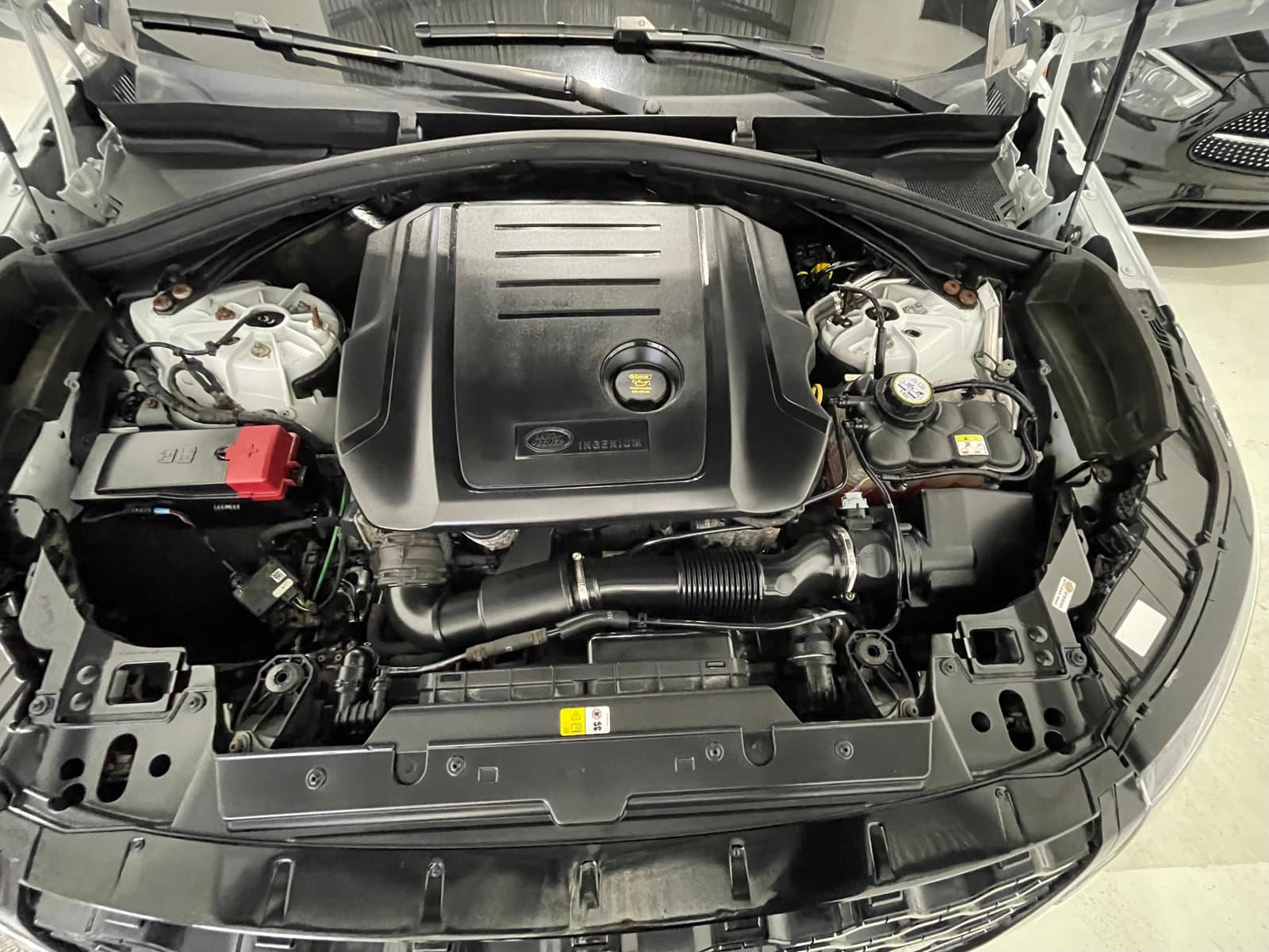 Land Rover Range Rover Velar 2019 - Image 28