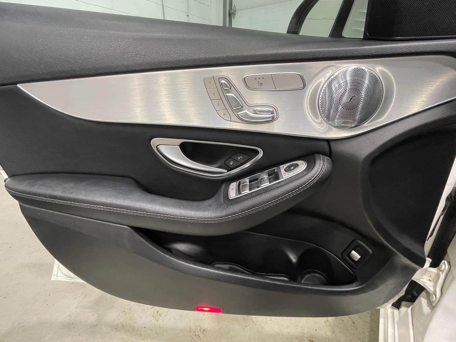 Mercedes-Benz C 300 2016 - Image 29