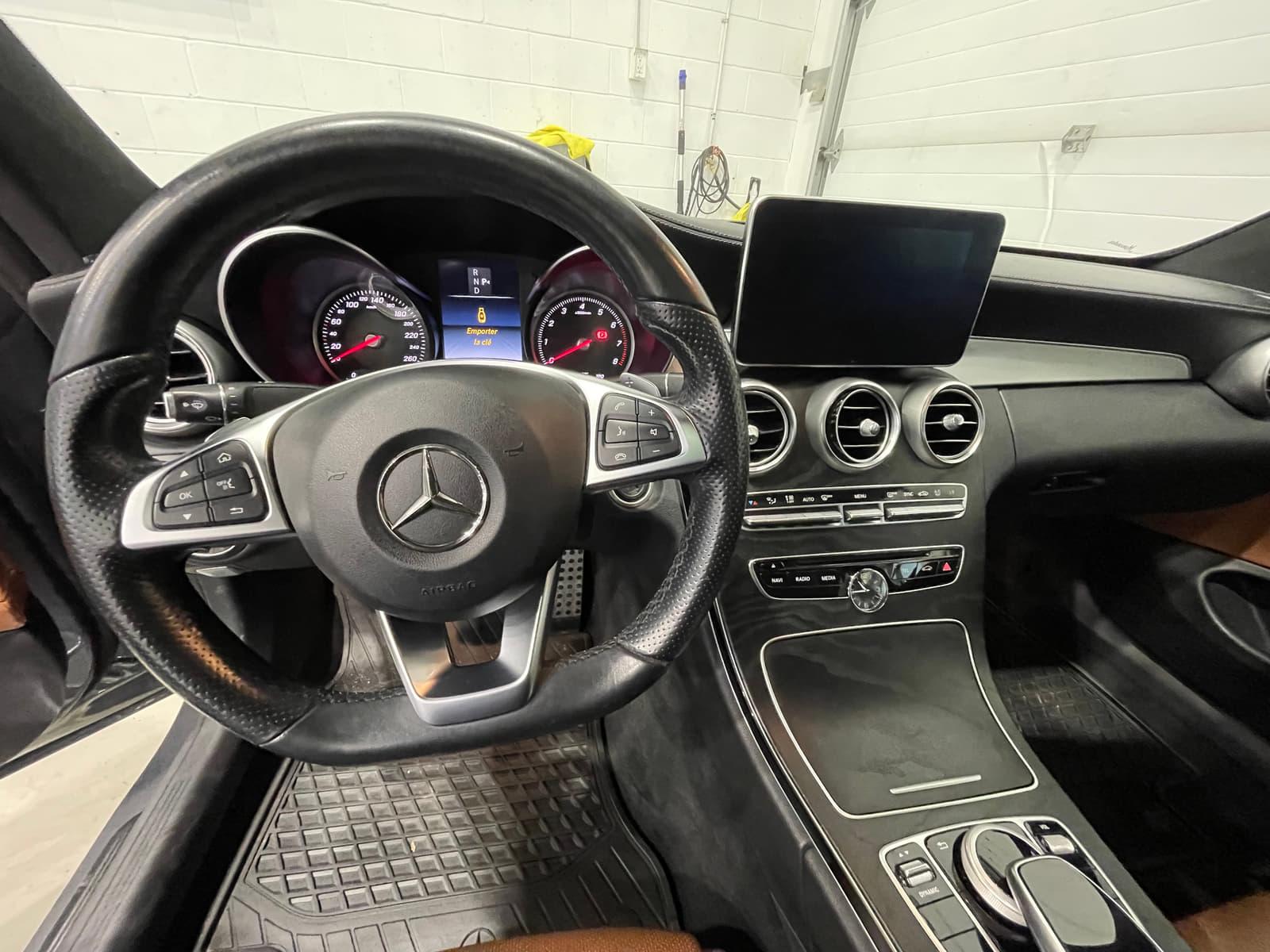 Mercedes-Benz C 300 2017 - Image 15