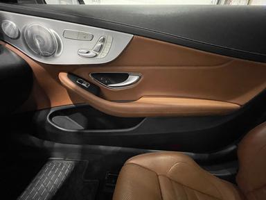 Mercedes-Benz C 300 2017 - Thumbnail 17