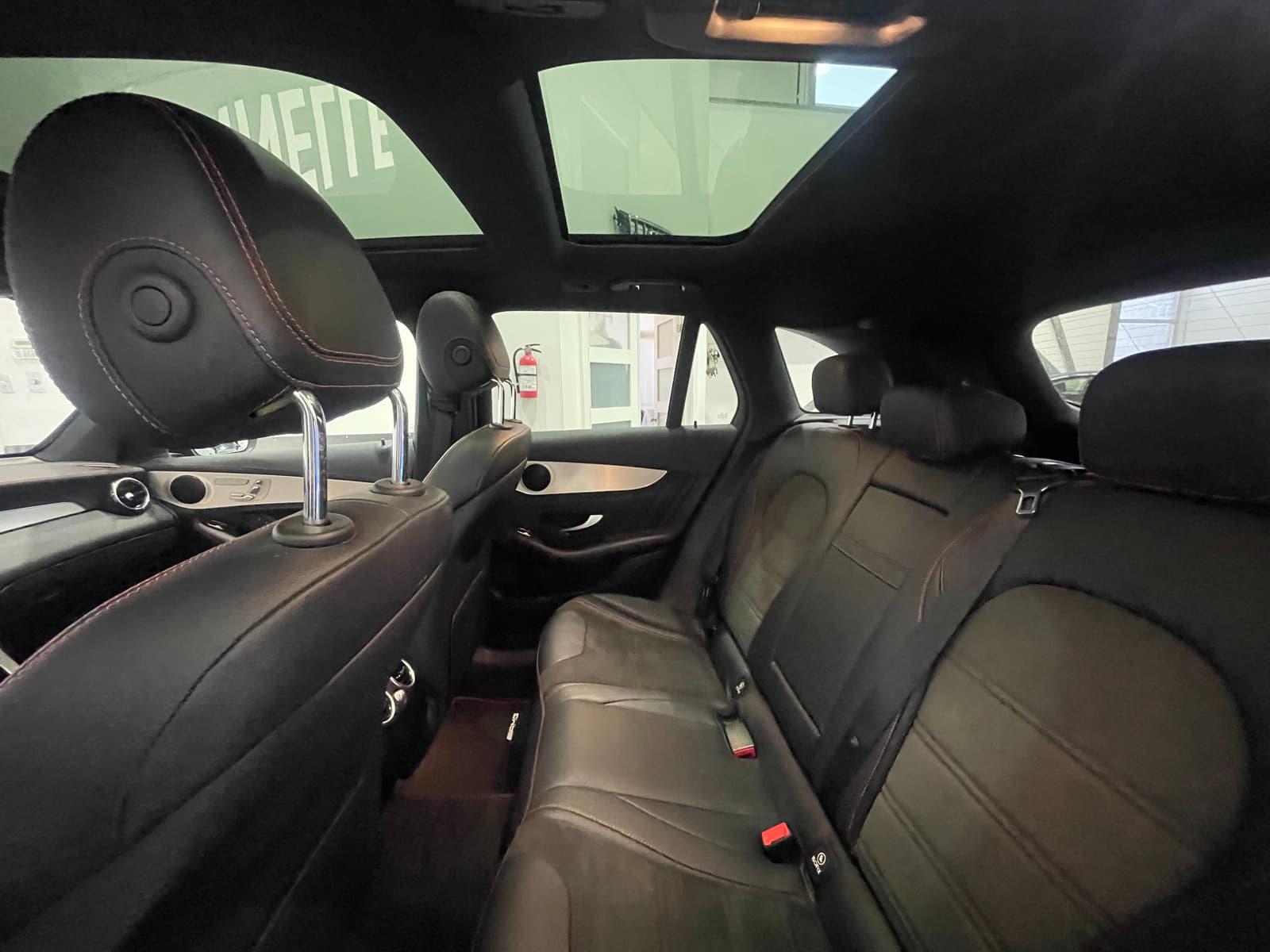 Mercedes-Benz AMG GLC 43 2022 - Image 18