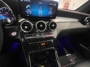 Mercedes-Benz AMG GLC 43 2022 - Thumbnail 34