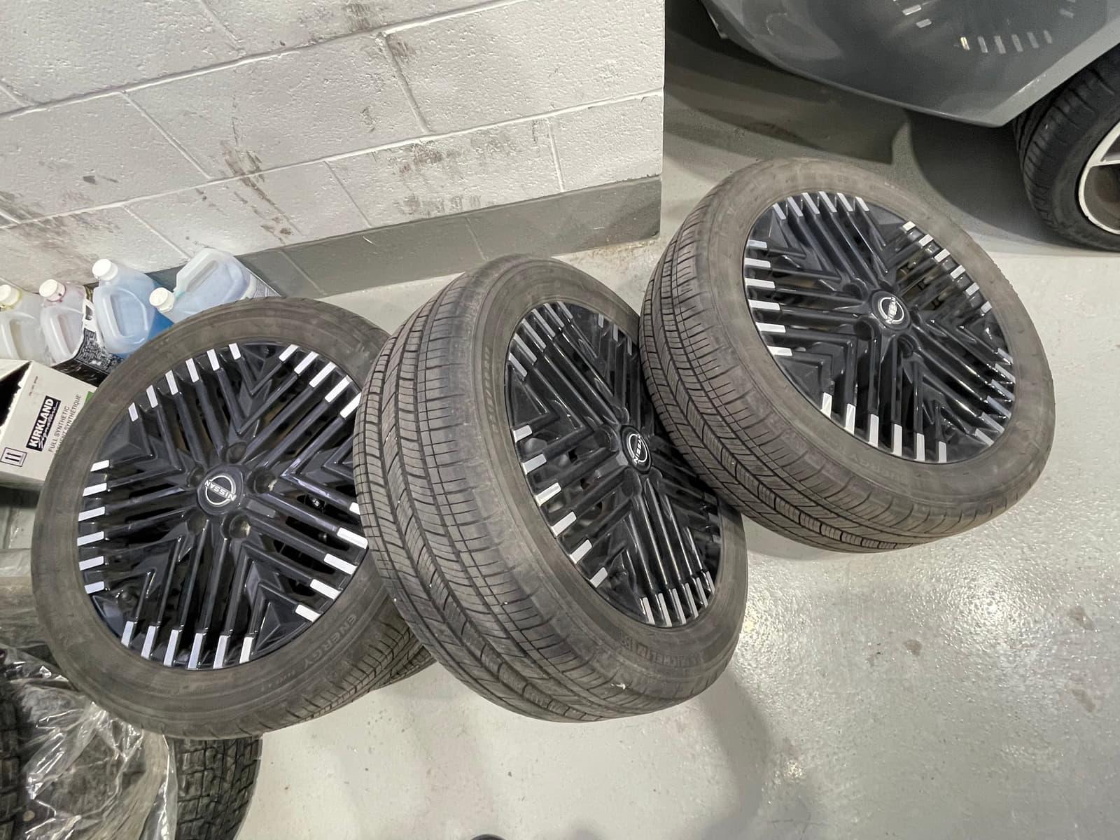 Nissan LEAF 2023 - Image 23