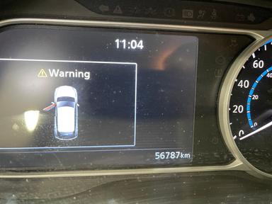 Nissan LEAF 2023 - Thumbnail 24