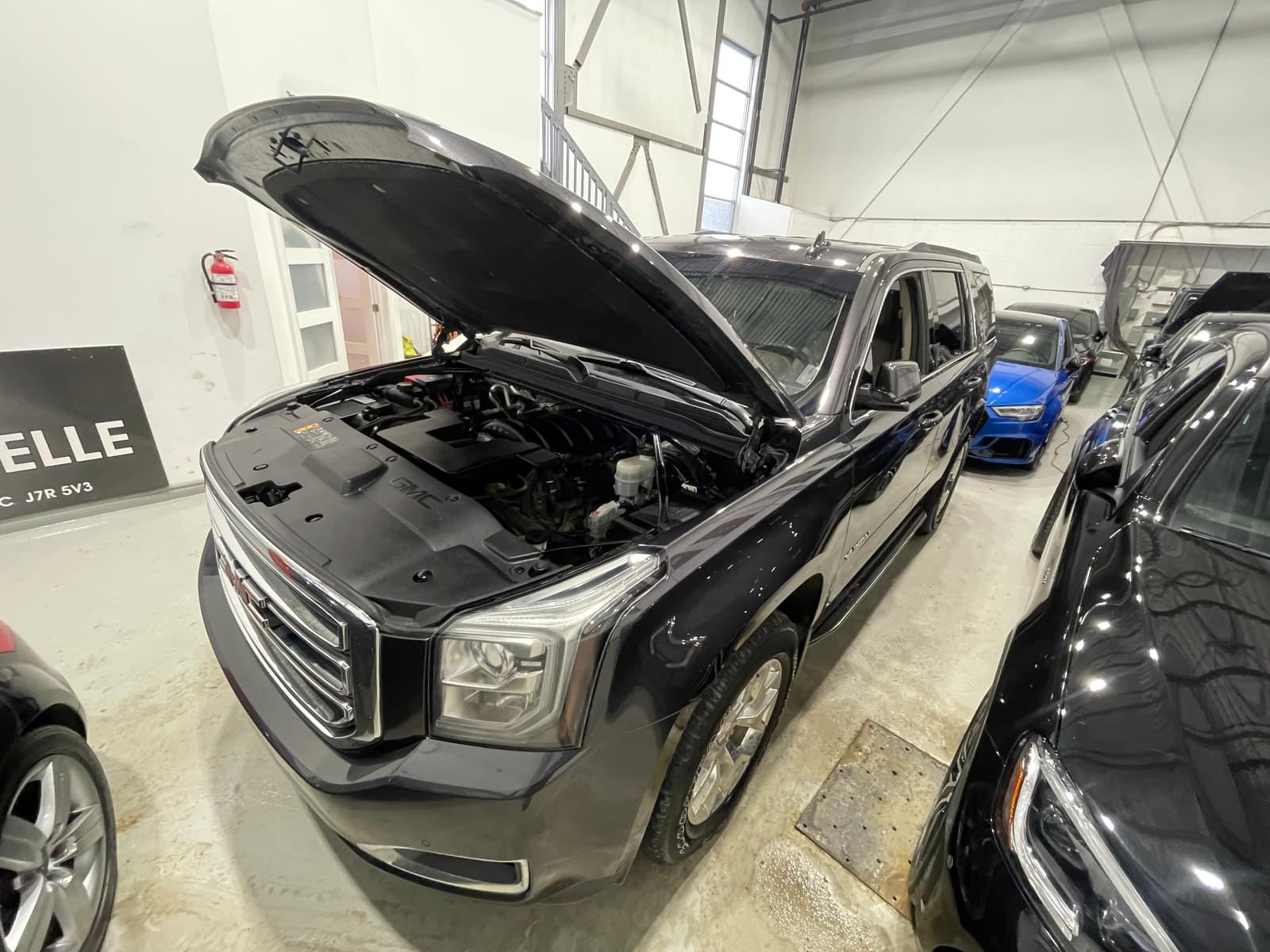 GMC Yukon 2017 - Image 17