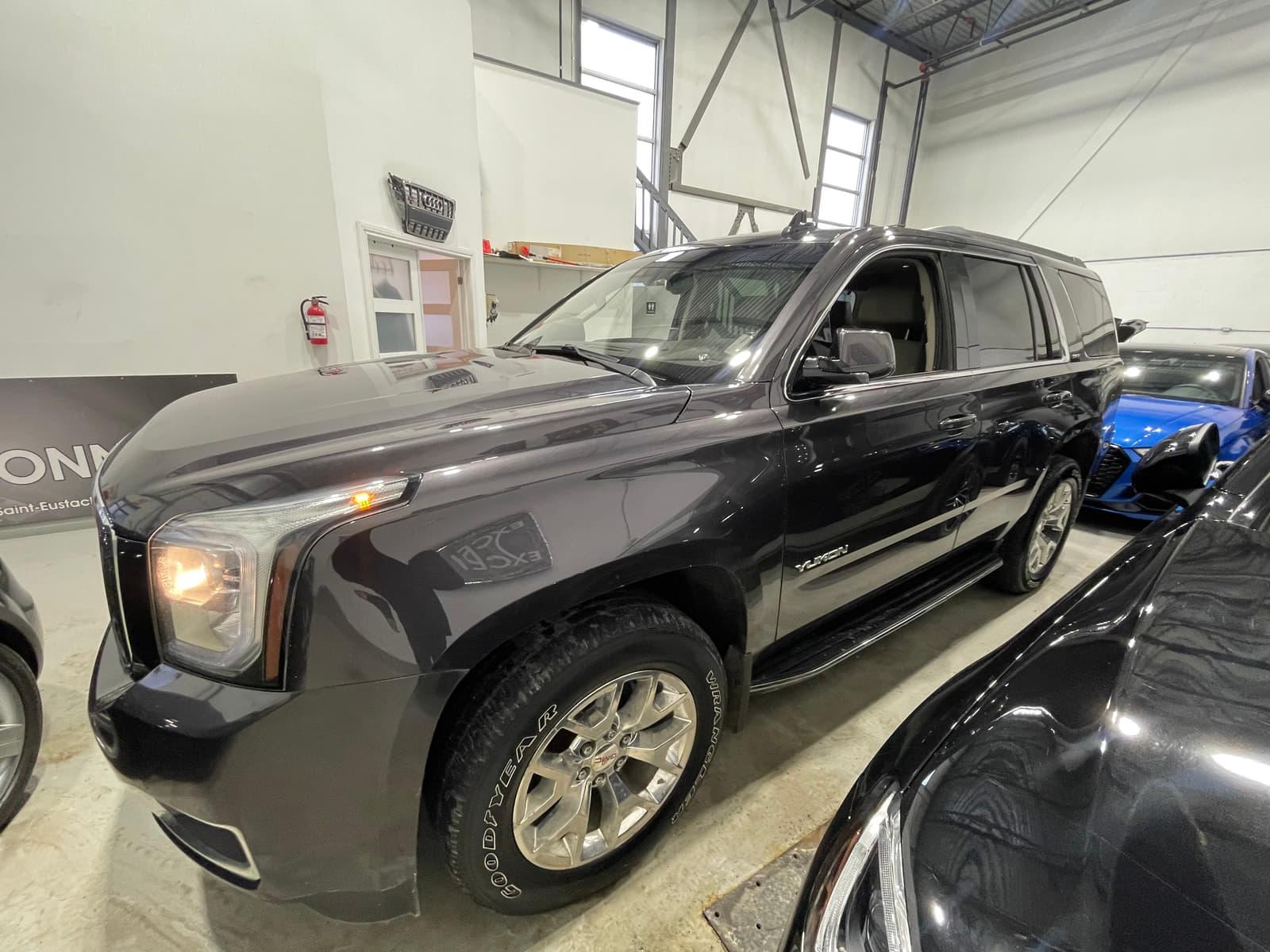 GMC Yukon 2017 - Image 30