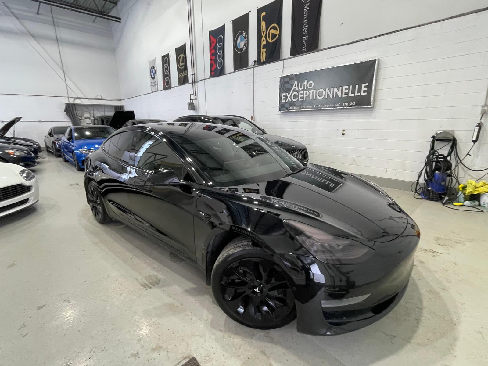 Tesla Model 3 2019 - Image 2