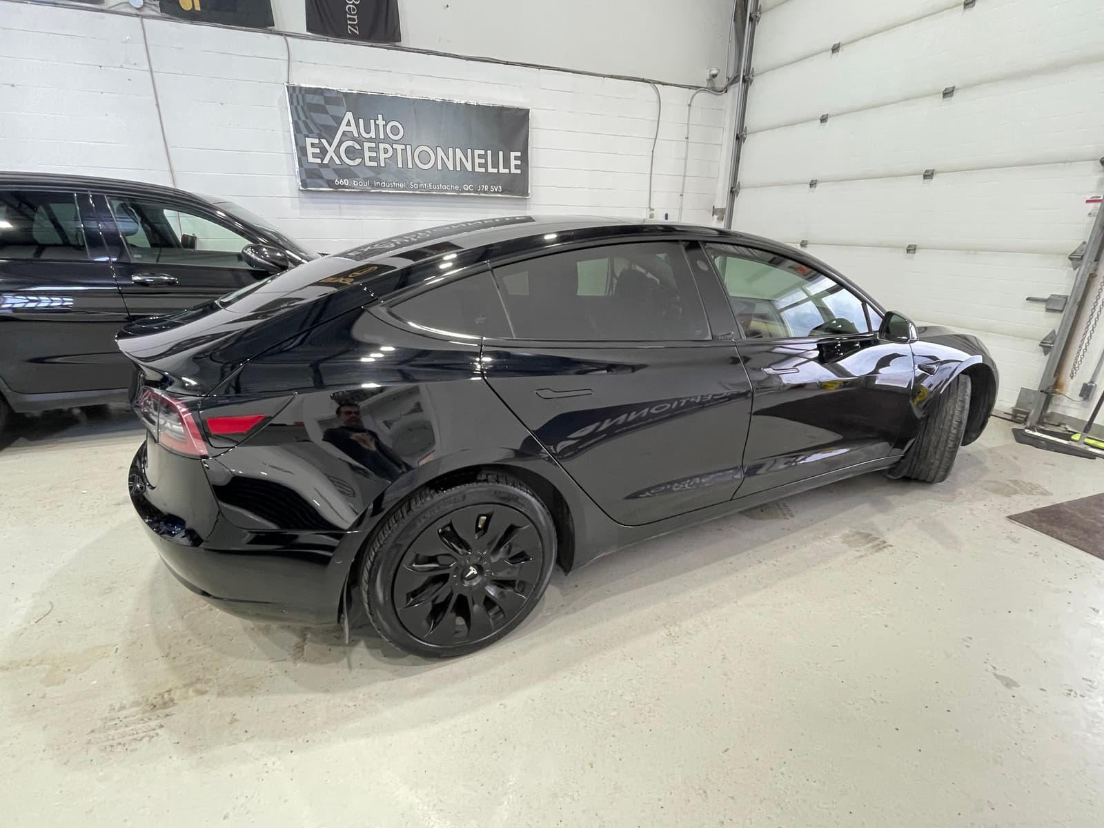 Tesla Model 3 2019 - Image 16