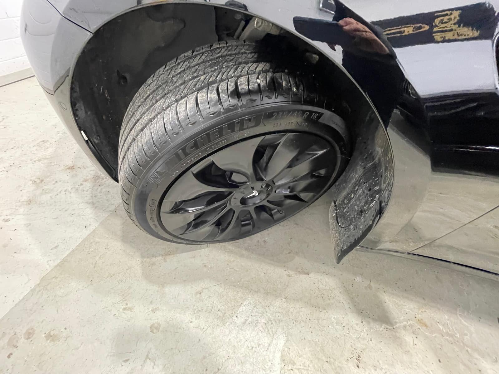 Tesla Model 3 2019 - Image 21