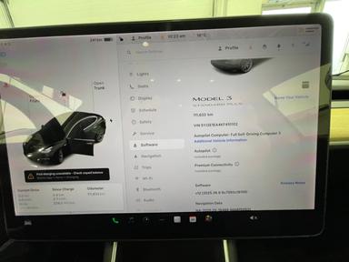 Tesla Model 3 2019 - Thumbnail 34