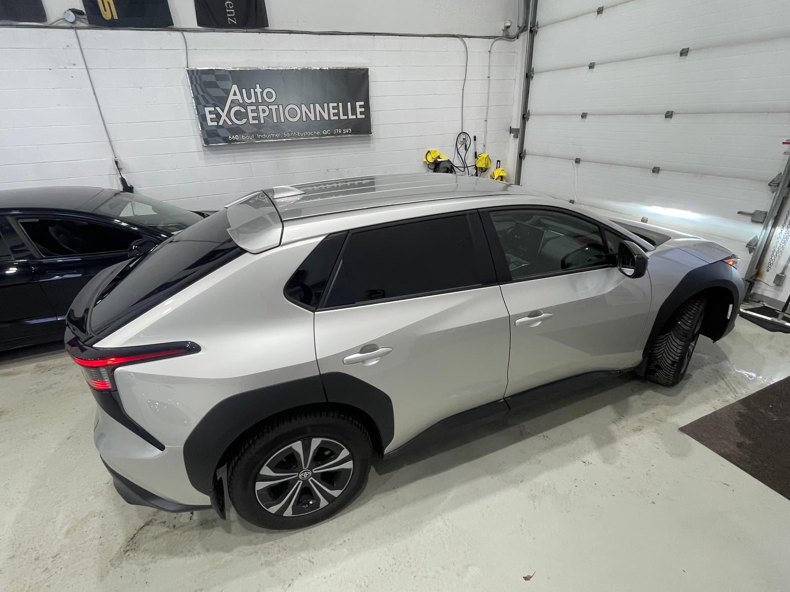 Toyota bZ4X 2025 - Image 2