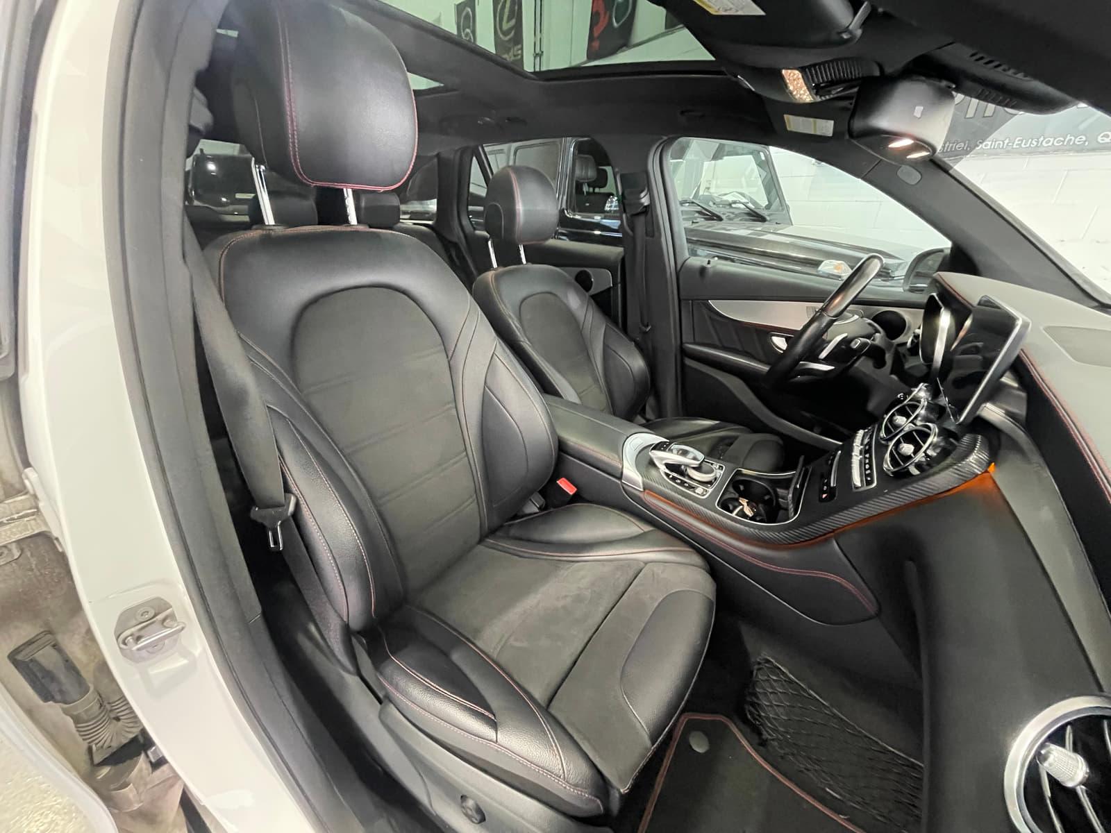 Mercedes-Benz AMG GLC 43 2017 - Image 10