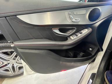 Mercedes-Benz AMG GLC 43 2017 - Thumbnail 14