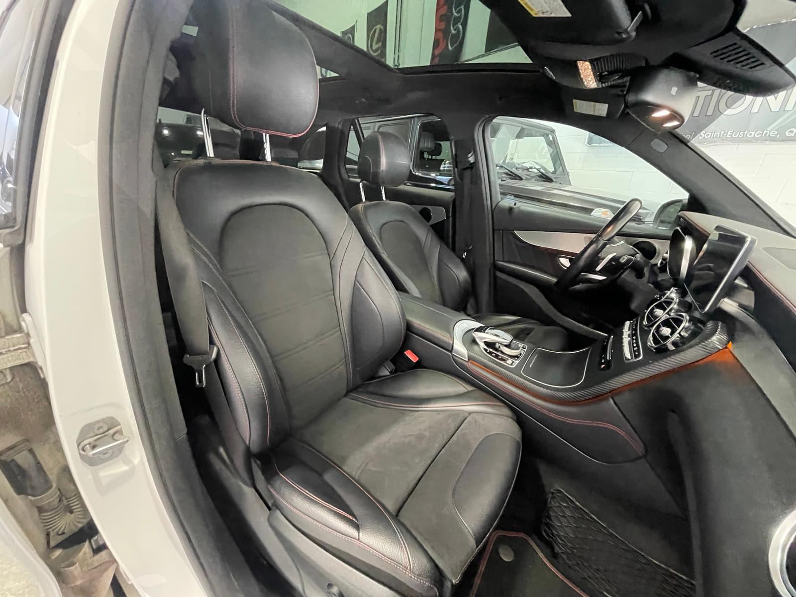 Mercedes-Benz AMG GLC 43 2017 - Image 20