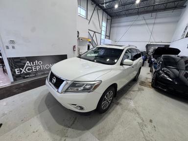 Nissan Pathfinder 2016 - Thumbnail 5