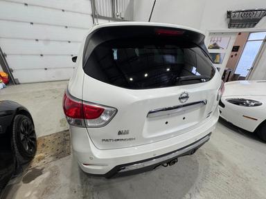 Nissan Pathfinder 2016 - Thumbnail 9