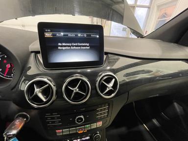 Mercedes-Benz B 250 2018 - Thumbnail 45