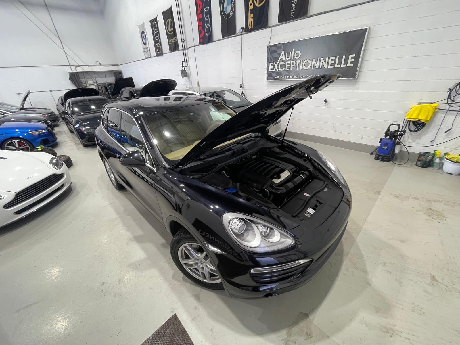 Porsche Cayenne 2014 - Image 34