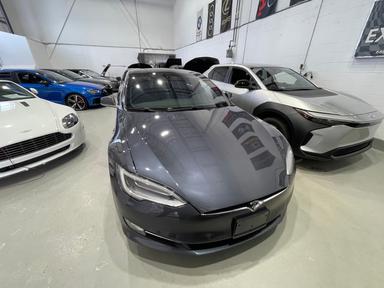 Tesla Model S 2018 - Thumbnail 4