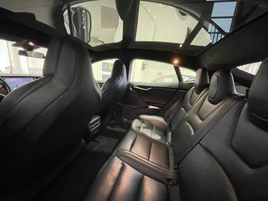 Tesla Model S 2018 - Thumbnail 13