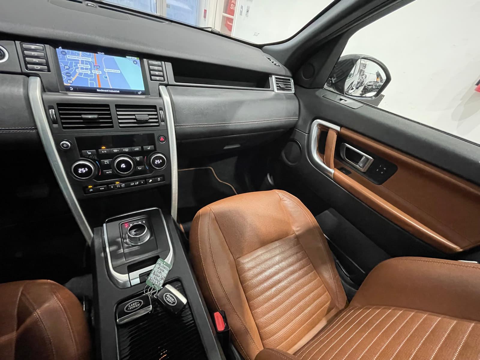 Land Rover Discovery Sport 2016 - Image 40