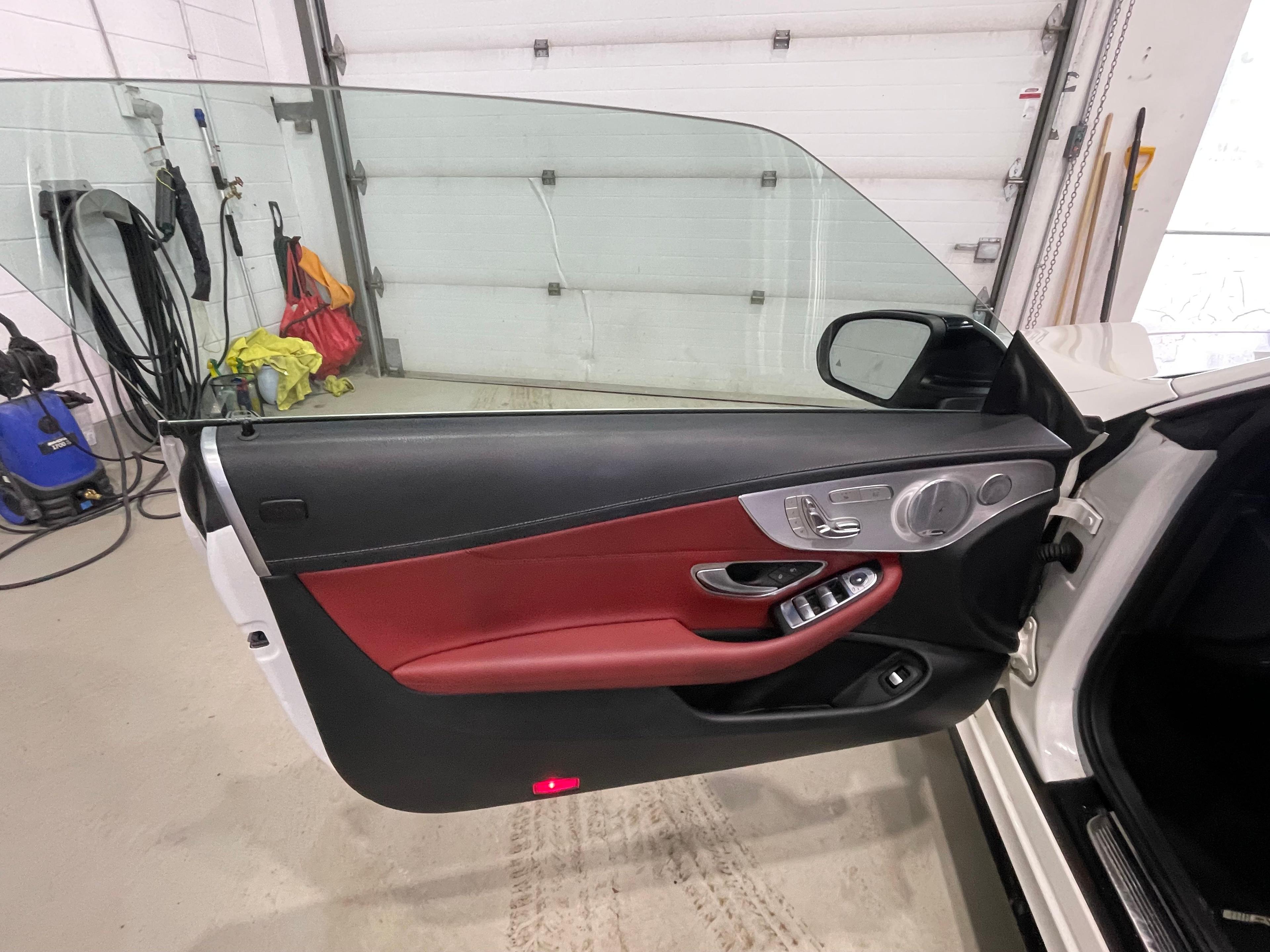 Mercedes-Benz AMG C 43 2018 - Image 15