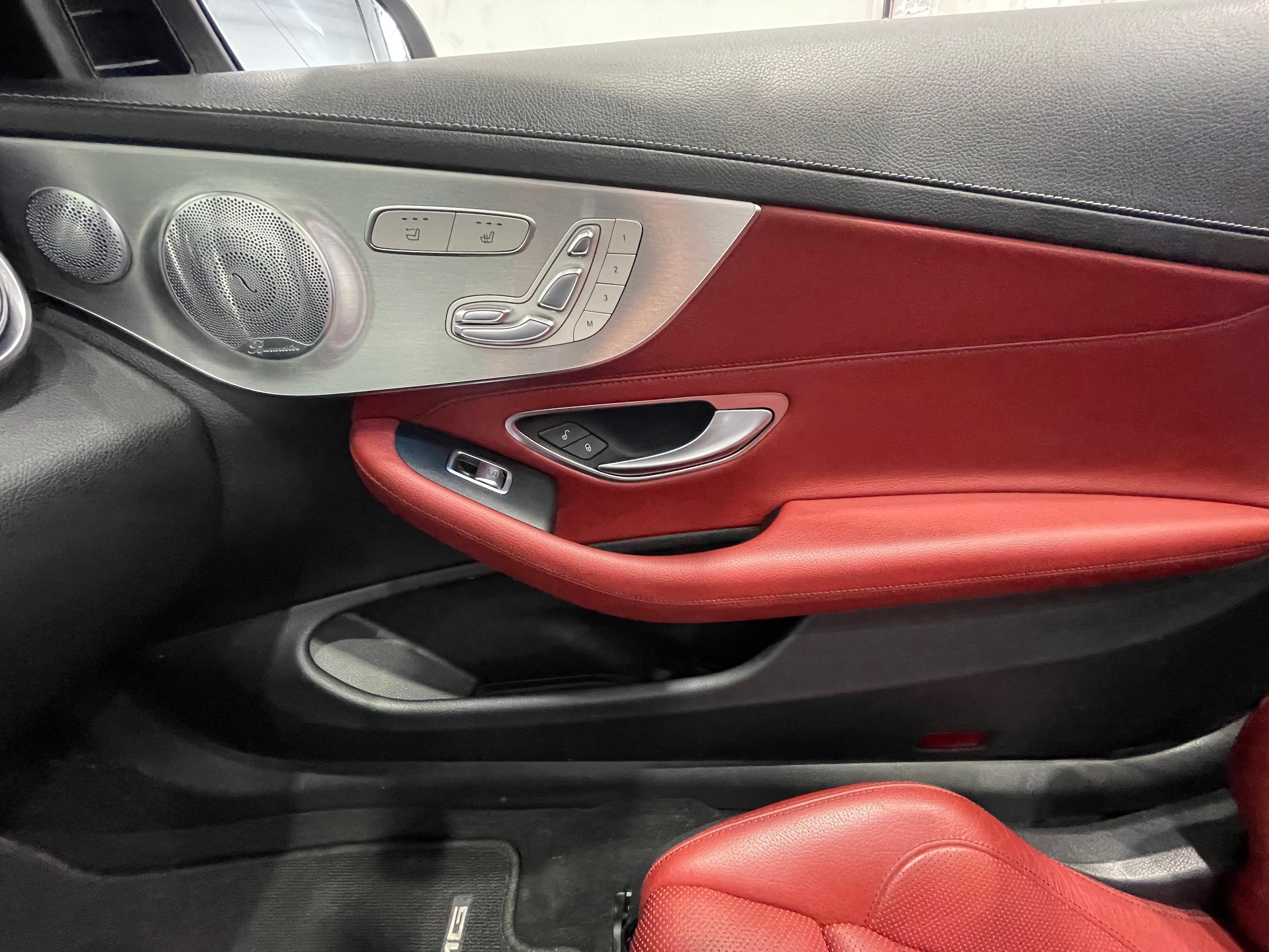 Mercedes-Benz AMG C 43 2018 - Image 24