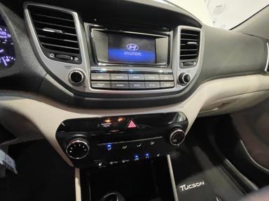 Hyundai Tucson 2017 - Thumbnail 28
