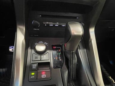 Lexus NX 200t 2017 - Thumbnail 34