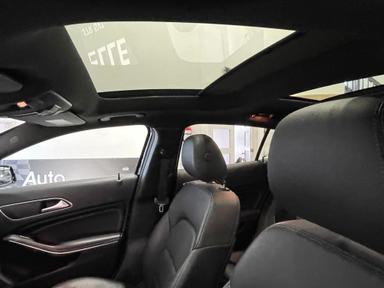 Mercedes-Benz GLA-Class 2017 - Thumbnail 11